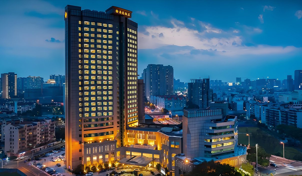 首旅南苑凱豪酒店夜景照明改造采購項(xiàng)目